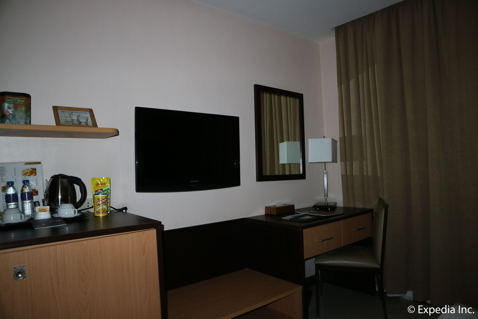 The Lake Hotel Tagaytay Tagaytay City Buitenkant foto